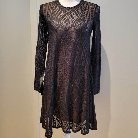 ❤️BCBG MAXAZRIA NATYLY BLACK DRESS - Picture 2 of 8